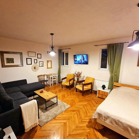 Nomad Apartment Braszów Zewnętrze zdjęcie