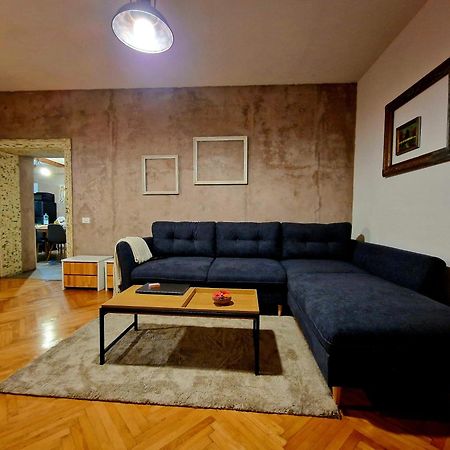 Nomad Apartment Braszów Zewnętrze zdjęcie
